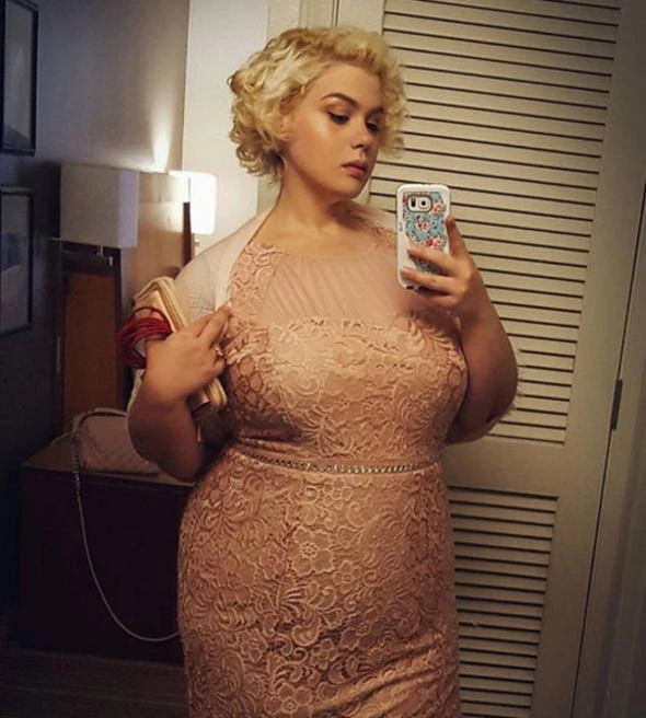 Sevgilisi ilə eyni yatağa sığmayan qadından inanılmaz dəyişiklik (FOTO)