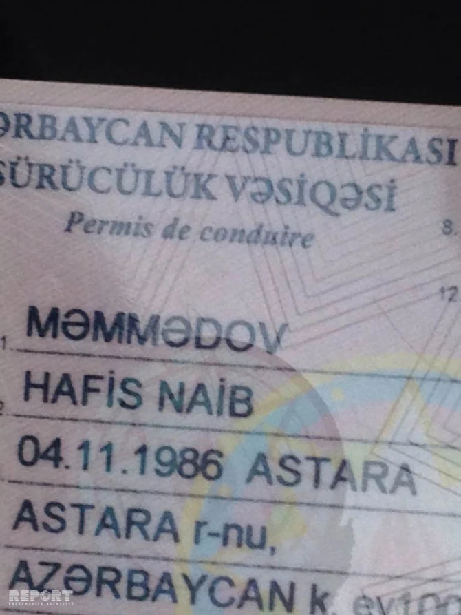 Bakıda mikroavtobusu qəza nəticəsində aşdı - xəsarət alanlar var (FOTO)