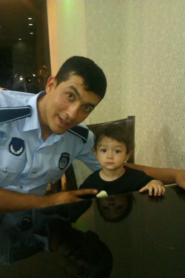 23 yaşlı gəlin iki uşağını bıçaqladı, intihara cəhd etdi - şok səbəb - FOTO