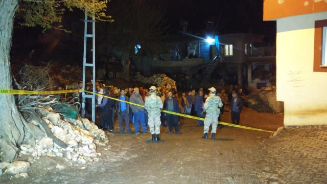 23 yaşlı gəlin iki uşağını bıçaqladı, intihara cəhd etdi - şok səbəb - FOTO