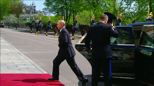 Как выглядит новый лимузин Путина (фото)