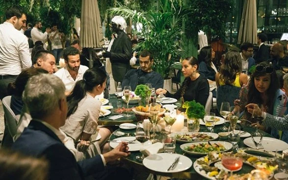 Hakim elita və məmurlar Aida Mahmudovanın restoranında (FOTO)