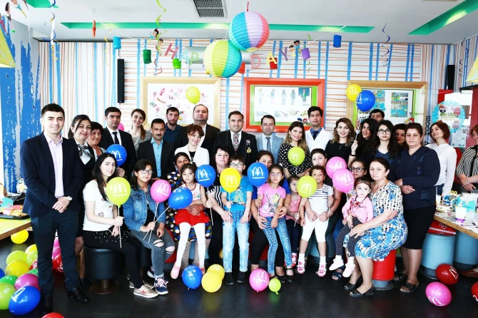 McDonald’s Азербайджан совместно с фондом 