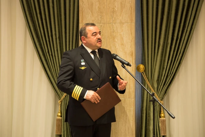 Aviatorlar Azərbaycan mülki aviasiyasının 80 illik yubileyini təntənə ilə qeyd ediblər
