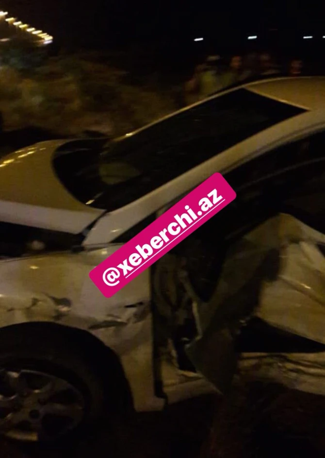 Азербайджанские певицы попали в аварию - обе госпитализированы в тяжелом состоянии (фото)