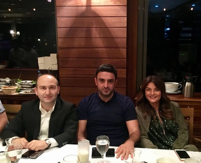 Повар Эрдогана дал ифтар азербайджанским звездам (фото)