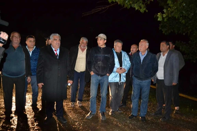 Природное бедствие в Азербайджане: дома подтопило, есть пострадавшие (фото)