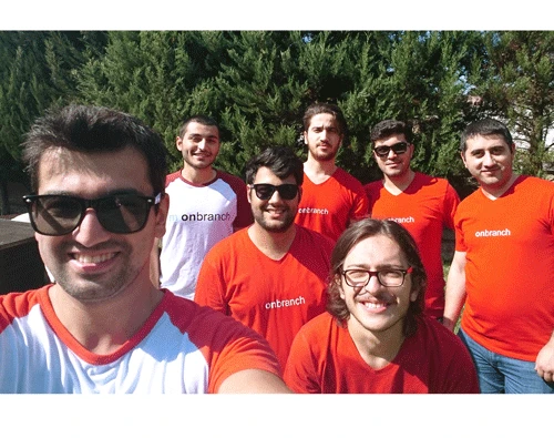 Qızla tanış ola bilmədi, milyonluq layihə yaratdı - Startap