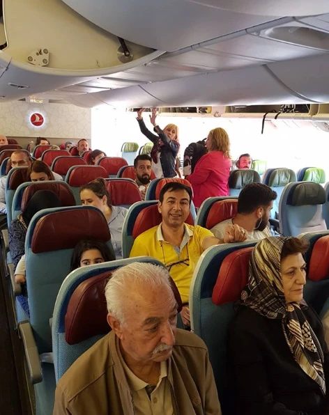 “Salamat qalın...” – aparıcı İlham Mirzəyev Azərbaycanı tərk etdi - FOTOLAR