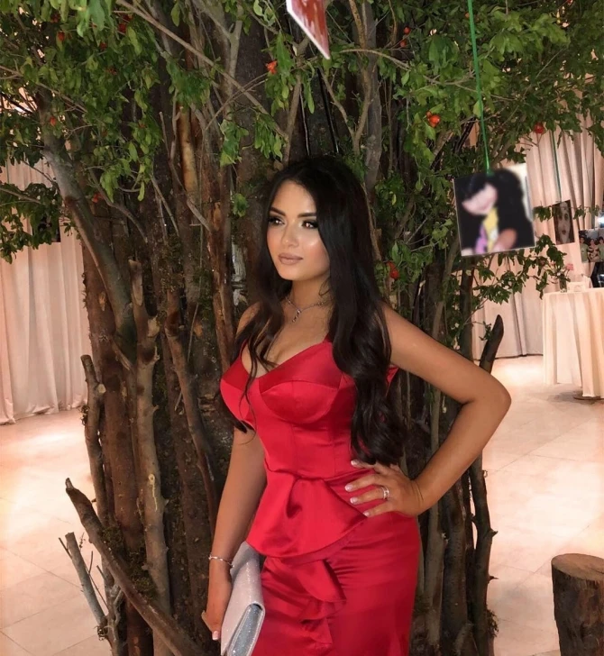 Айсель Теймурзаде поразила своей красотой (фото, видео)