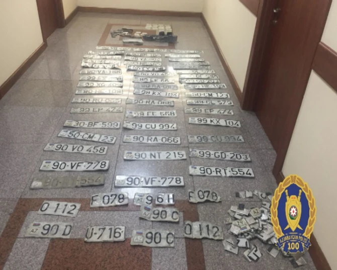 Banklarda girovda olan avtomobilləri satan şəxs tutuldu - FOTO