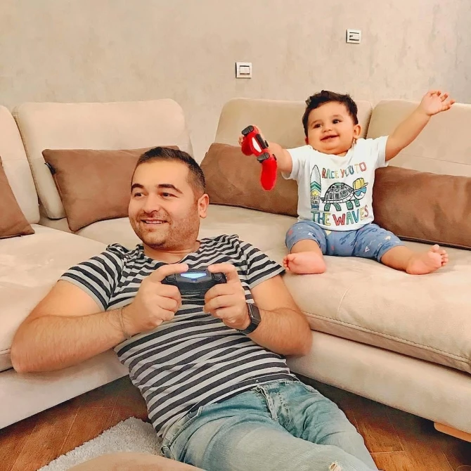 Bu məşhurlarımız bir günə görün nə qədər pul xərcləyirlər - TƏƏCCÜBLƏNƏCƏKSİNİZ - FOTO