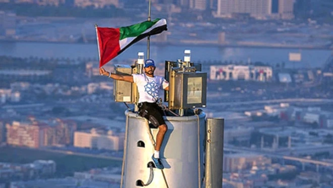 Dubay şeyxinin dəbdəbəli həyatı  - FOTOLAR