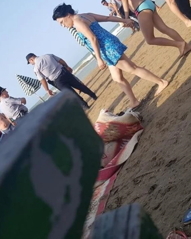 В Баку брат и сестра утонули в море - душераздирающий кадр (ВИДЕО)