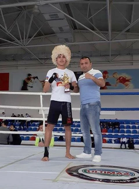 Азербайджанский спортсмен скончался, не выдержав потерю малолетнего сына (фото)