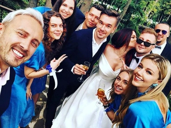 Певица Бьянка показала ФОТО со свадьбы и рассказала, где проводит медовый месяц