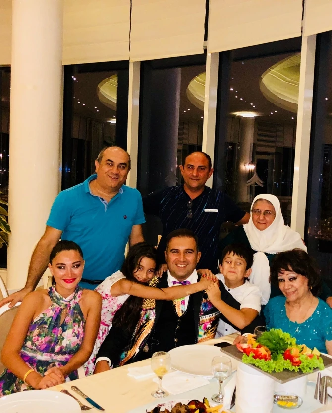 77 yaşını qeyd edən Elmira Rəhimovanın doğum günündən - VİDEO + FOTOLAR