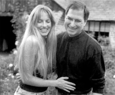 Шокирующее заявление дочери Стива Джобса об отце - ФОТО