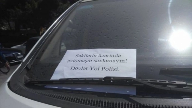 Bakıda DYP səkidə park edilən maşınlara qarşı bu cür mübazirəyə başladı – FOTO