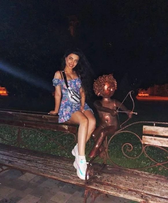 Запомнившиеся своими летними нарядами 10 звезд – ФОТО