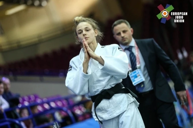 18-летняя красавица, ставшая чемпионкой мира в Баку – ФОТО+ВИДЕО