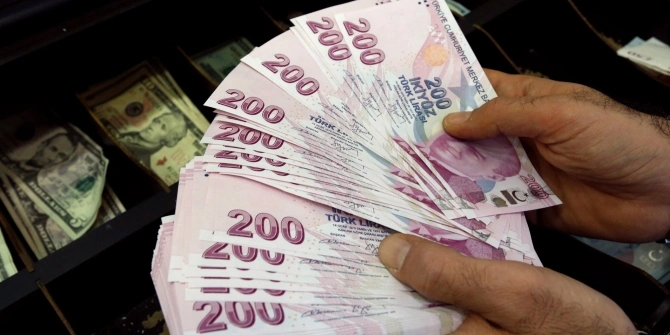 Rusiya dollardan imtina edir – Beynəlxalq ticarətdə nələr dəyişəcək?