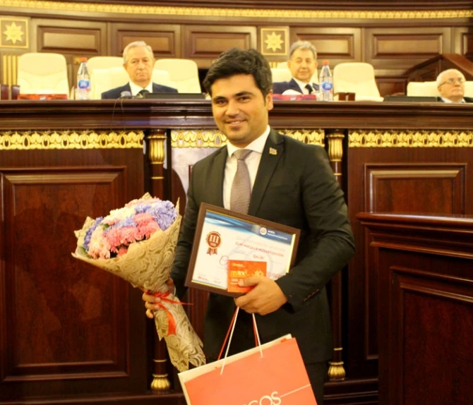 NBC Bank gənc iqtisadçıları mükafatlandırdı - FOTO