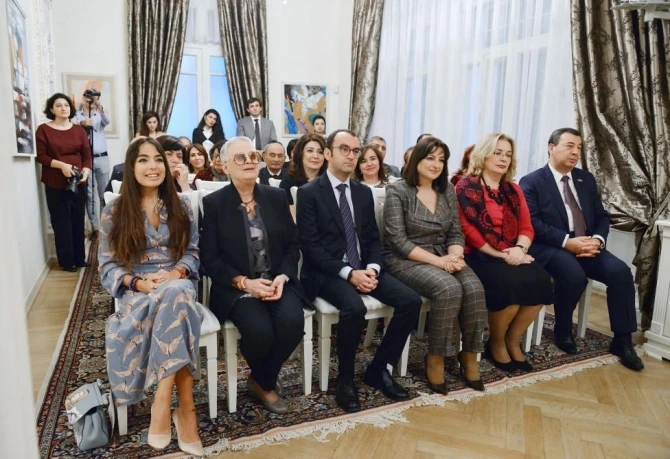 Leyla Əliyeva kitab təqdimatında - FOTO