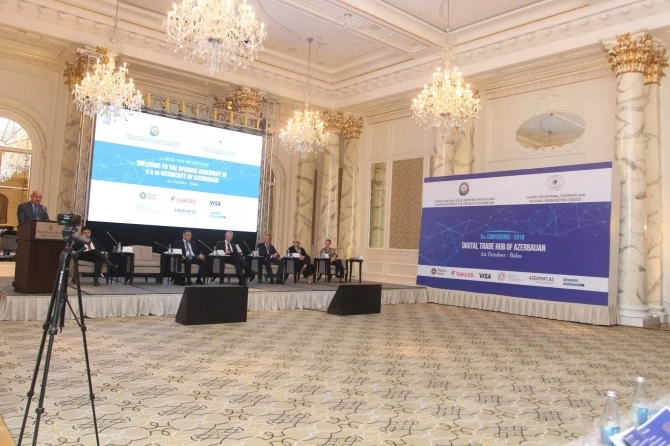 Компания Bakcell вручила первое в мире мобильное резидентство на конференции 