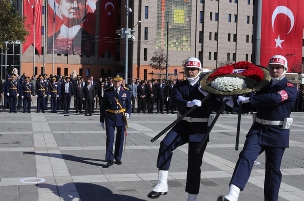 Турция празднует 95-летие со дня основания Республики - ВИДЕО+ФОТО