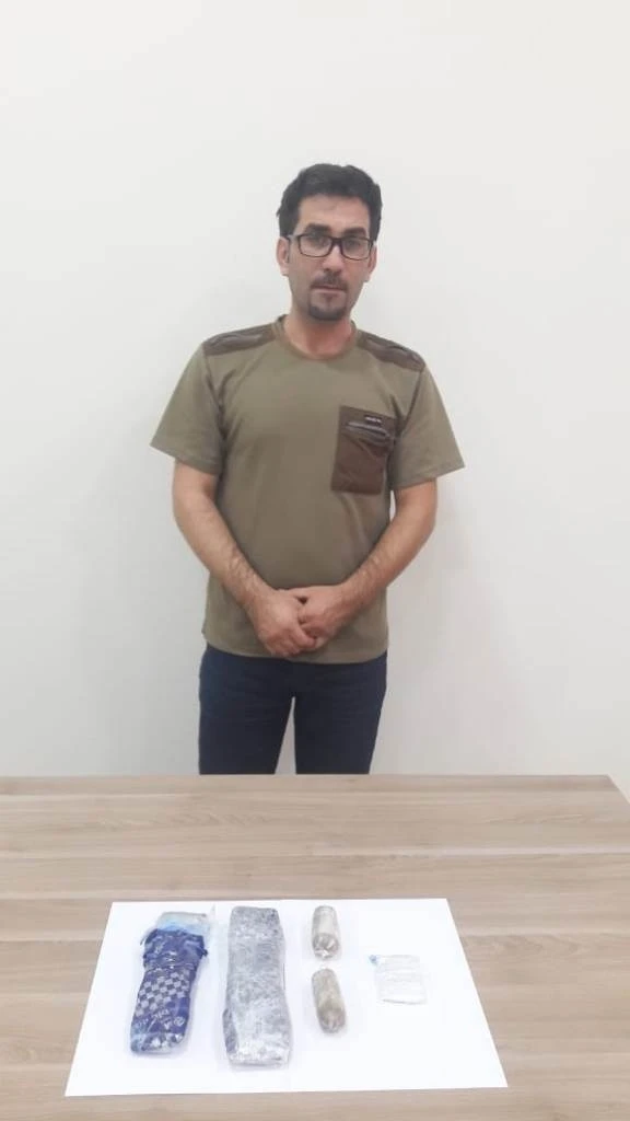 Гражданин Ирана пытался провезти наркотики в Азербайджан во внутренних органах - ФОТО