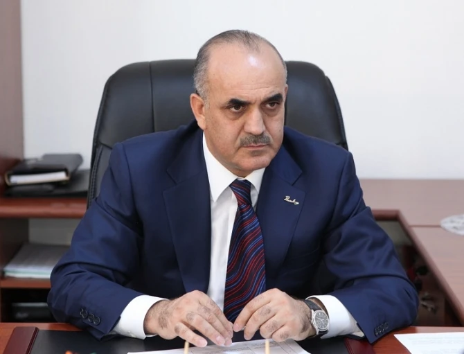 Milyardları mənimsəyən keçmiş məmurlar istintaqa çəkilir