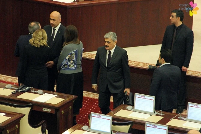 Rəsmilər qeyri-rəsmi - FOTO