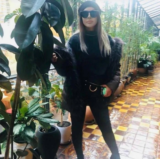 Aygün çəkisi ilə təəccübləndirdi - FOTO