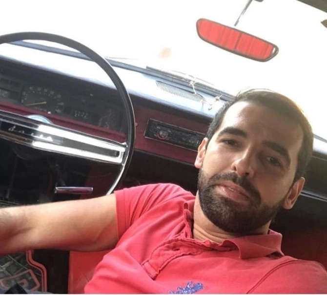 В Баку задержали парня, вовлекшего школьниц в занятие проституцией через Instagram – ФОТО В Баку задержали парня, вовлекшего школьниц в занятие проституцией через Instagram – ФОТО