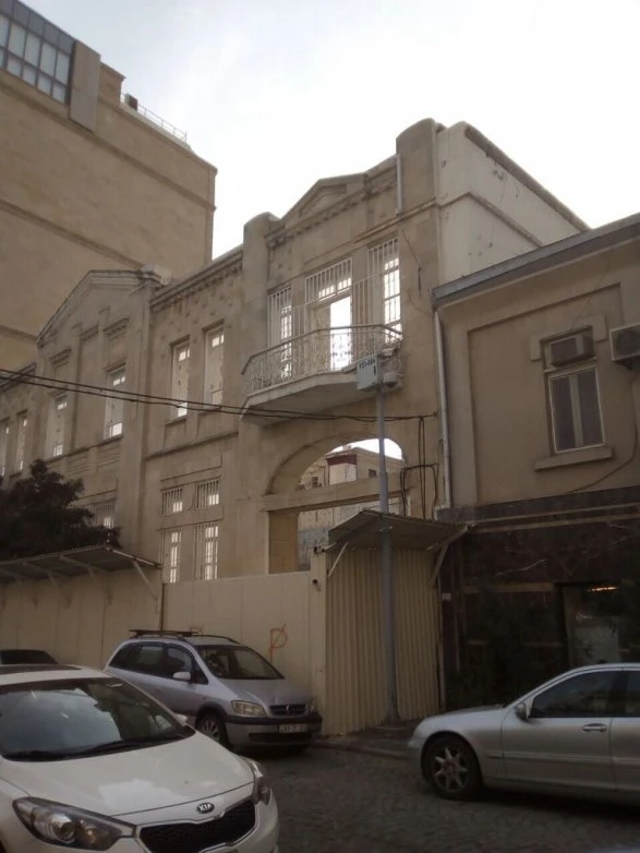 В Баку уничтожили еще один памятник архитектуры - ГРАДОЦИД-ГЕНОЦИД