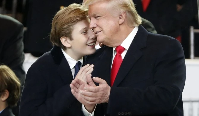 Стиль одежды 12-летнего сына Трампа удивил пользователей Сети - ФОТО