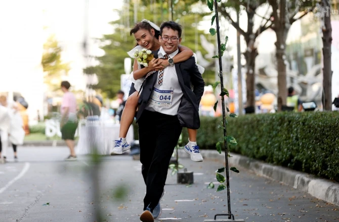 Забег невест: навстречу супружеской жизни - ФОТО+ВИДЕО