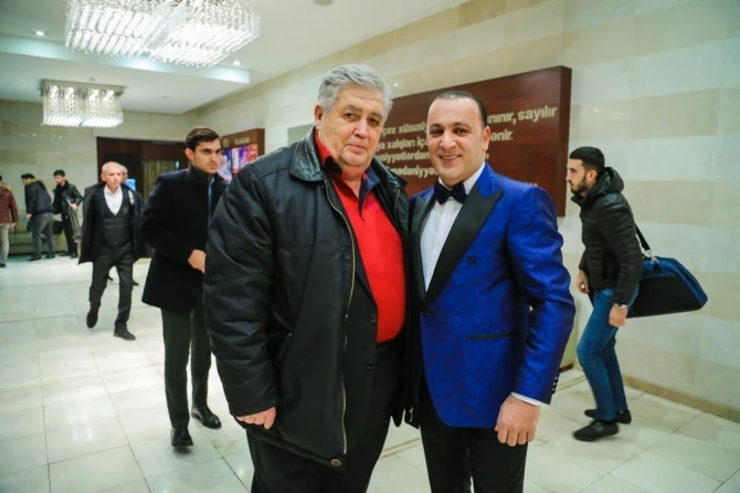 Faytonçu Nazim 50 illik yubileyini səhnədə qeyd etdi - FOTOLAR