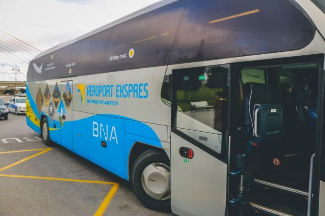 Ekspres xətt avtobuslarının xarici tərtibatında dəyişiklik edilib – FOTO