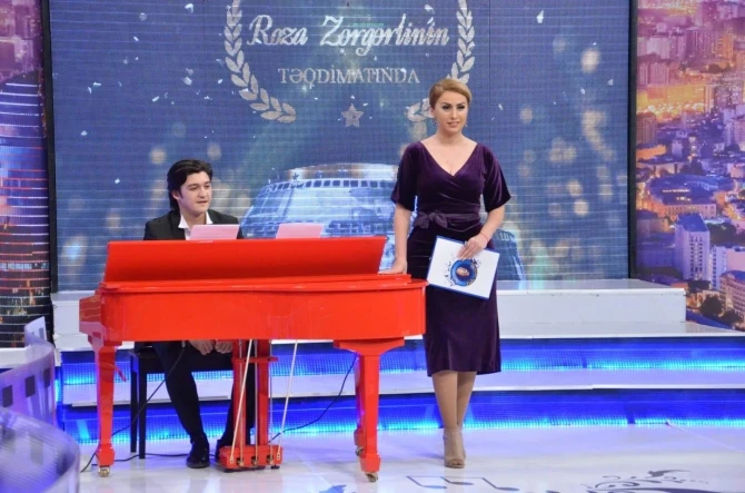 Evində 20-dən çox qarmonu olan azərbaycanlı sənətkar - VİDEO/FOTOLAR