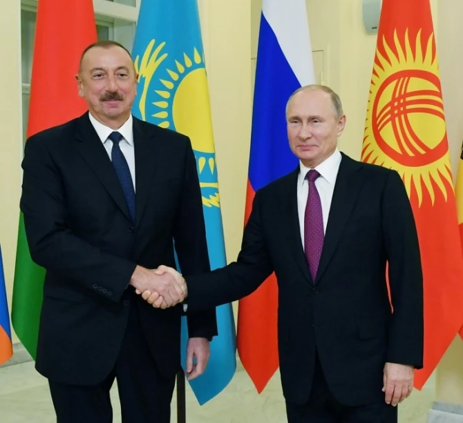 Ильхам Алиев и Владимир Путин вместе посмотрели балет 