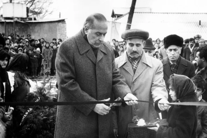 Редкие снимки Гейдара Алиева - ФОТО Редкие снимки Гейдара Алиева - ФОТО