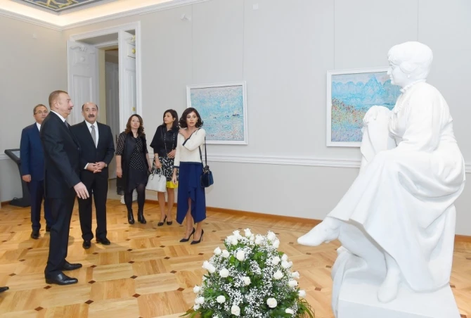İlham Əliyev və xanımı muzeyin açılışında - FOTOLAR