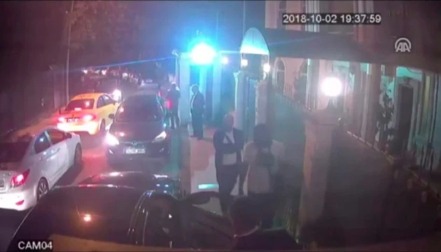 Турция показала новые снимки убийц Хашогги - ФОТО Турция показала новые снимки убийц Хашогги - ФОТО