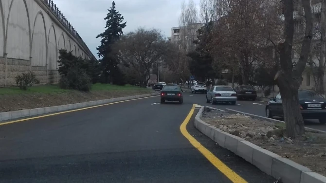 На этой дороге в Баку изменилось движение - ФОТО