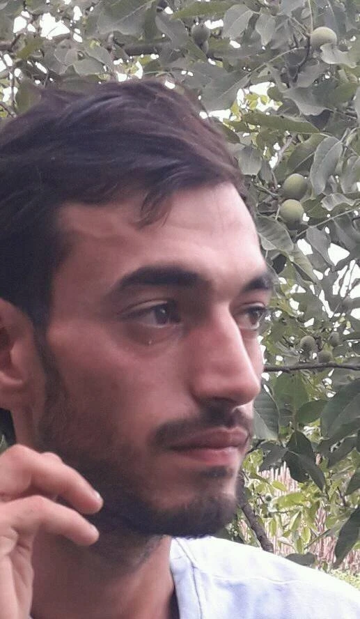 Azərbaycanda gənc şair intihar etdi - FOTO