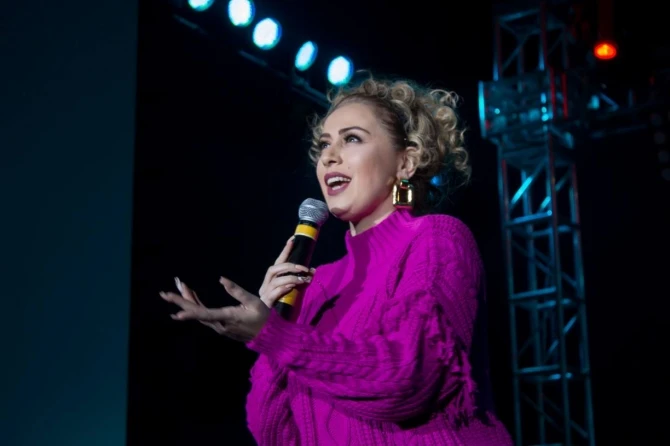Konserti mərhum həyat yoldaşına həsr etdi: 
