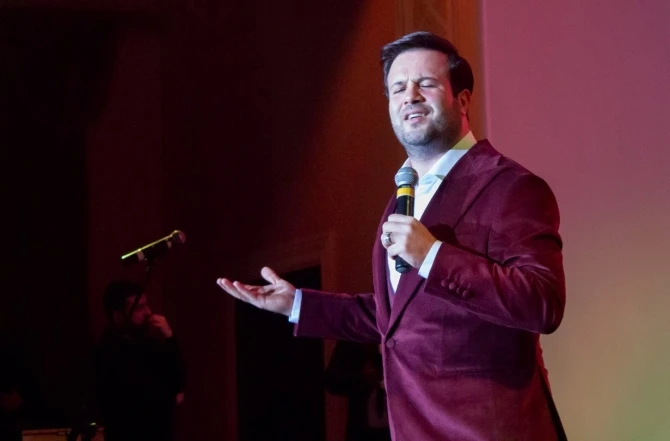 Konserti mərhum həyat yoldaşına həsr etdi: 
