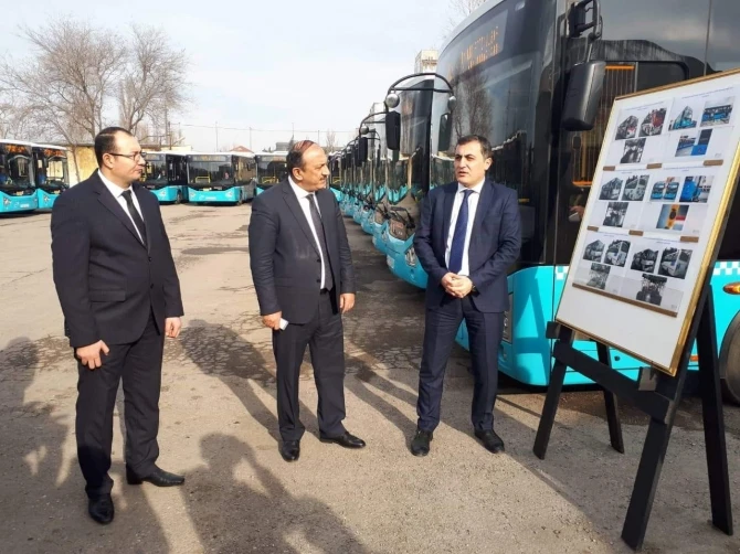 В Баку по одному из маршрутов будут пущены еще 20 новых автобусов - ФОТО